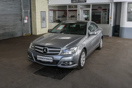Mercedes-Benz C 220 CDI BlueEfficiency Coupe Aut.
